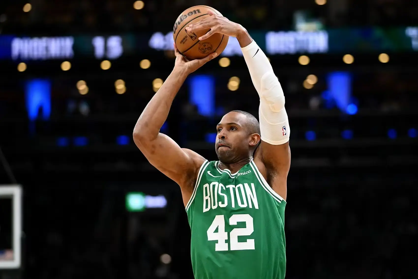 牛壹佰 霍福德、库明加只是拼图，勇士想要战绩，35岁老将发力才是关键！